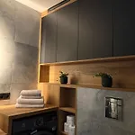La Contrasta Apartment